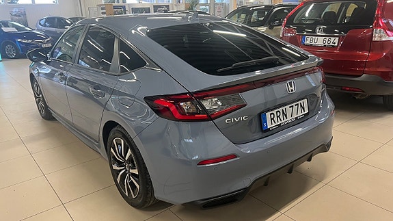 Honda Civic 4 of 5