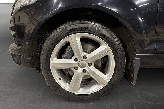 Audi Q7 16 of 16