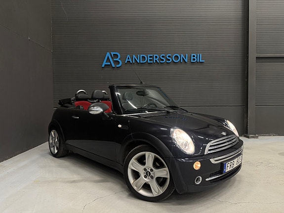 MINI Cooper 2 of 5