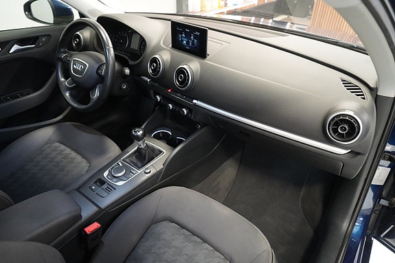 Audi A3 9 of 13