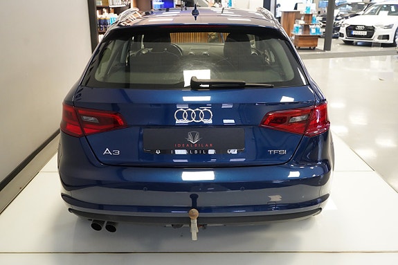 Audi A3 5 of 13
