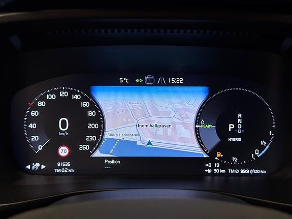 Volvo XC40 19 of 27
