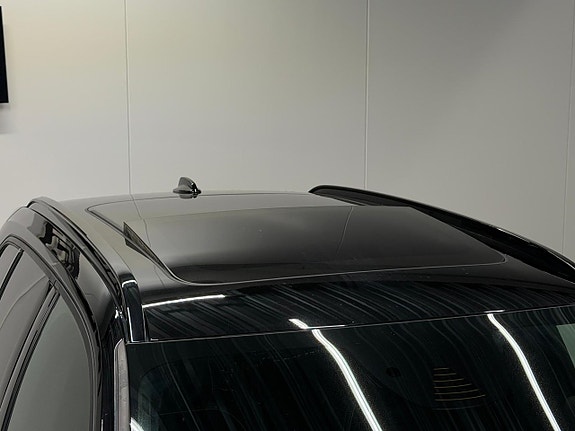 Volvo XC40 6 of 27