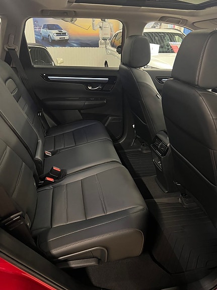 Honda CR-V 9 of 19