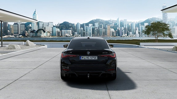 BMW i4 5 of 13