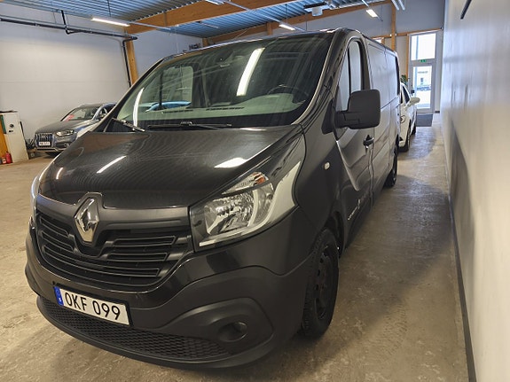 Renault Trafic 3 of 5
