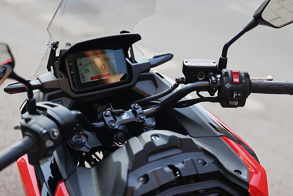 Honda NC750X DCT | Röd 4 of 14