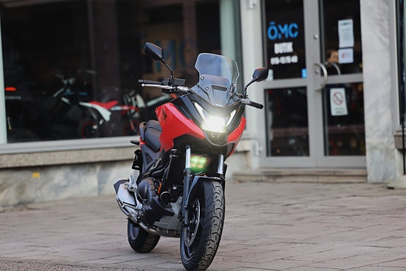 Honda NC750X DCT | Röd 5 of 14