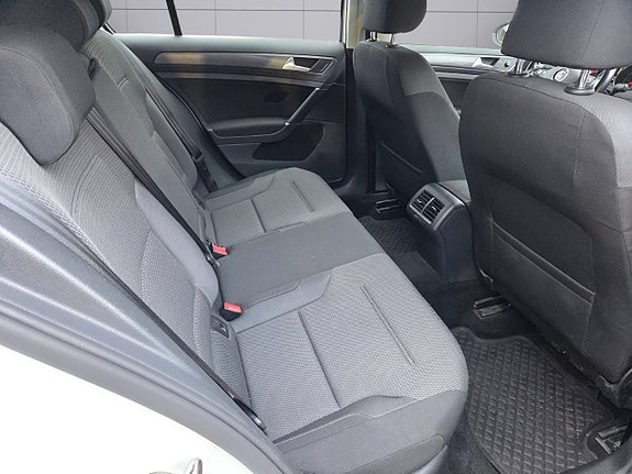 Volkswagen Golf-Serie 13 of 20