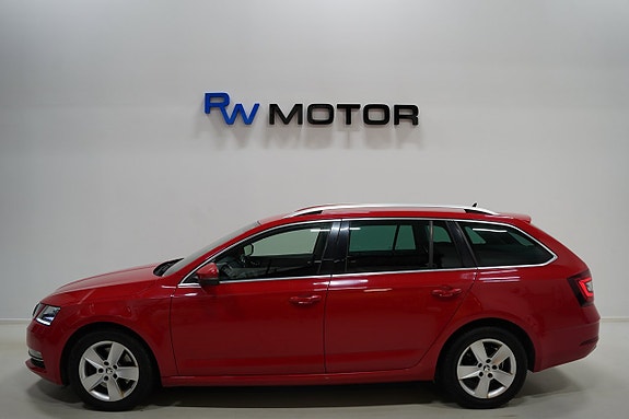 Skoda Octavia 3 of 5