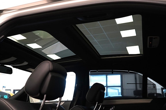 Mercedes-Benz E220 16 of 27