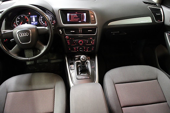 Audi Q5 9 of 18
