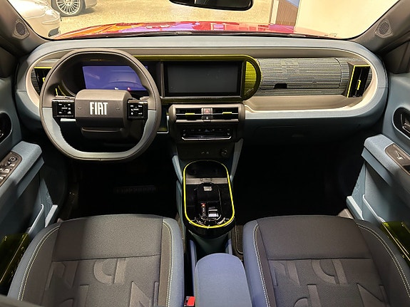 Fiat Grande Panda E 6 of 9