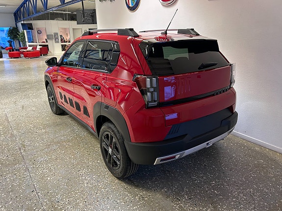 Fiat Grande Panda E 4 of 5