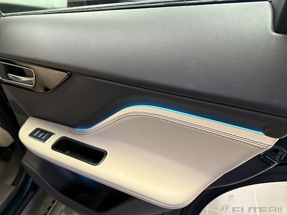 Jaguar F-PACE 19 of 21