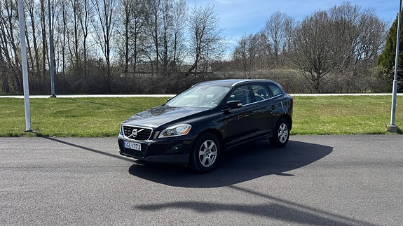 Volvo XC60 4 of 5