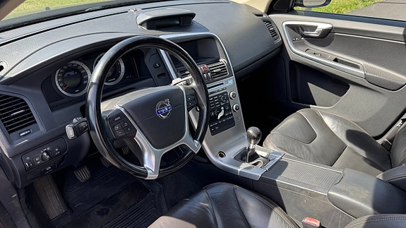 Volvo XC60 10 of 10