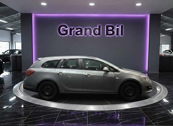 Opel Astra 3 of 5