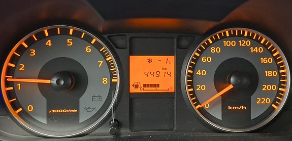 Mitsubishi Colt 18 of 22