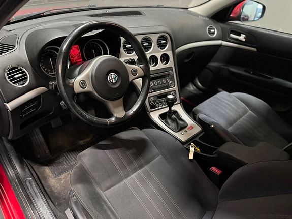 Alfa Romeo 159 5 of 7