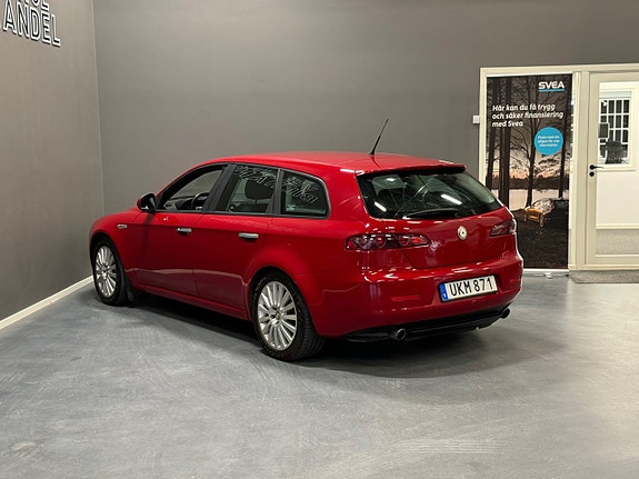 Alfa Romeo 159 4 of 7