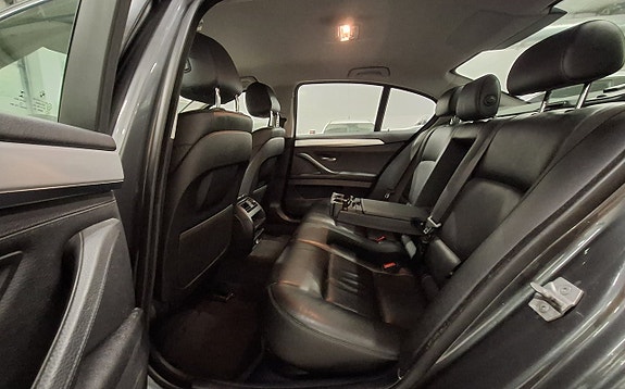 BMW 520d 14 of 25