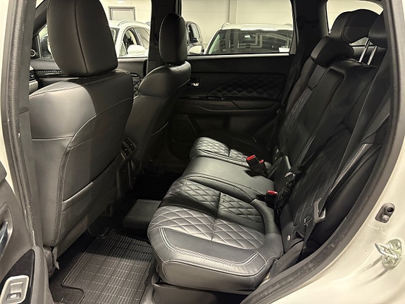 Mitsubishi Outlander 5 of 5