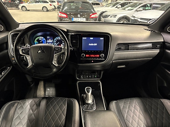Mitsubishi Outlander 6 of 9
