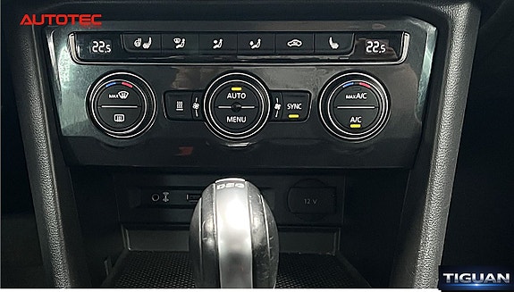 Volkswagen Tiguan 19 of 26