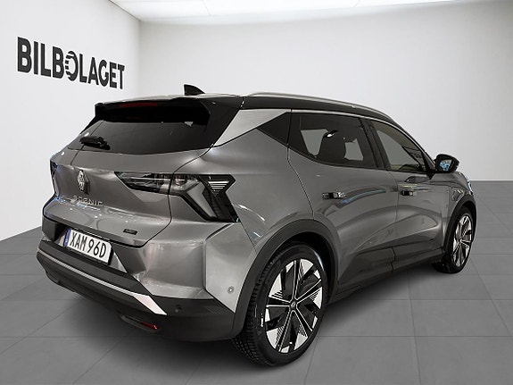 Renault Scenic E-Tech 5 of 5