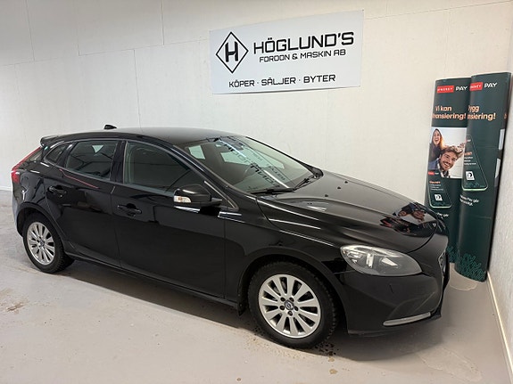 Volvo V40 6 of 8