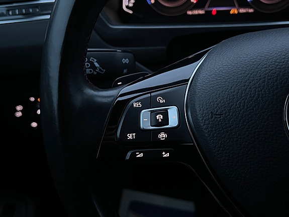 Volkswagen Tiguan Allspace 27 of 29