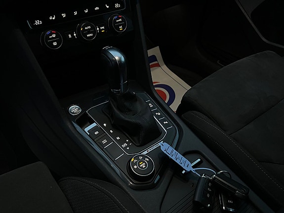 Volkswagen Tiguan Allspace 18 of 29