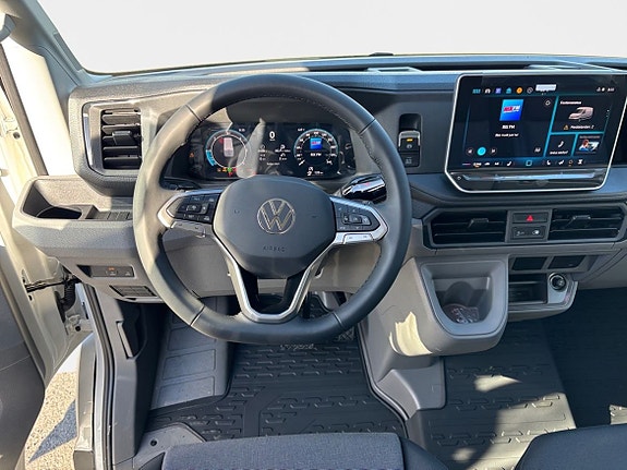 Volkswagen Crafter 15 of 20
