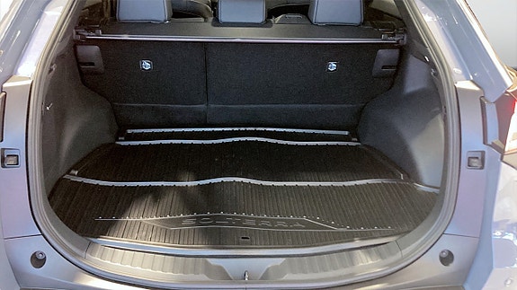 Subaru Solterra 10 of 12