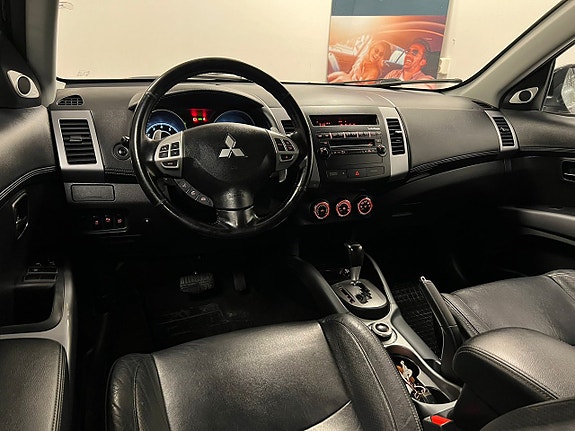 Mitsubishi Outlander 15 of 27