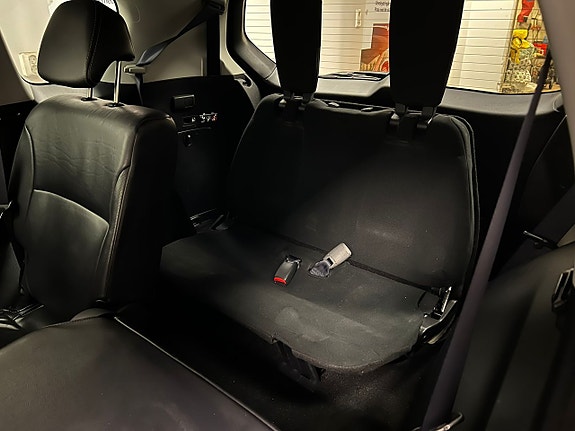 Mitsubishi Outlander 14 of 27