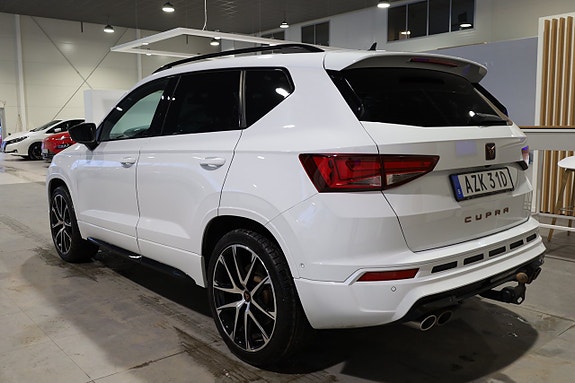 Cupra Ateca 3 of 5