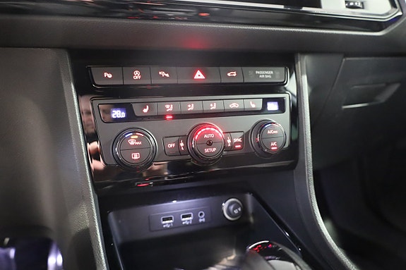 Cupra Ateca 23 of 29