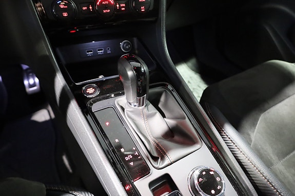 Cupra Ateca 24 of 29
