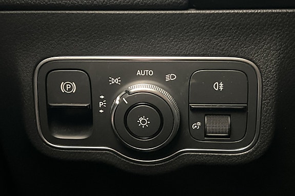 Mercedes-Benz B180 d 21 of 29