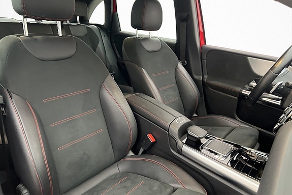 Mercedes-Benz B180 d 26 of 29