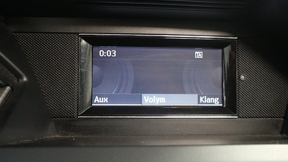 Mercedes-Benz GLK350 d 16 of 26