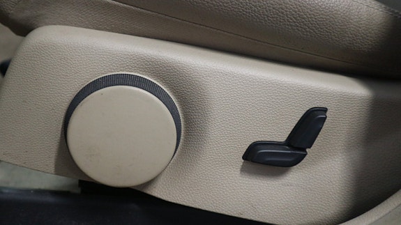 Mercedes-Benz GLK350 d 14 of 26