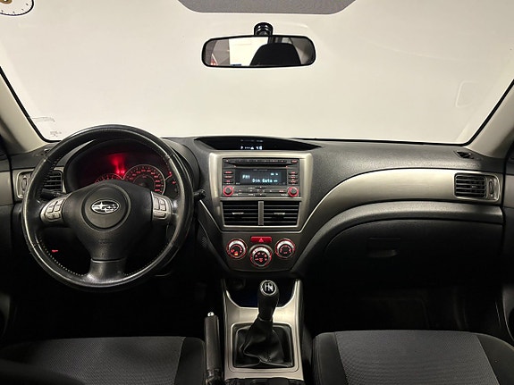 Subaru Impreza 15 of 15