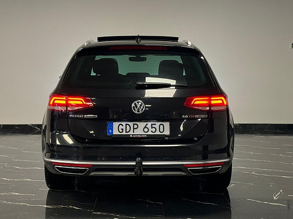 Volkswagen Passat Alltrack 5 of 5