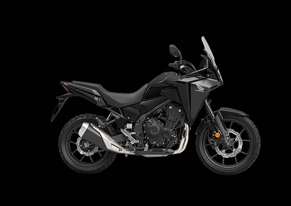 Honda NX500 | Svart | FÖRBOKA*