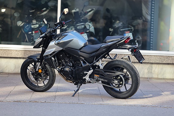 Honda CB750 Hornet | Silver  | KAMPANJ* 8 of 16