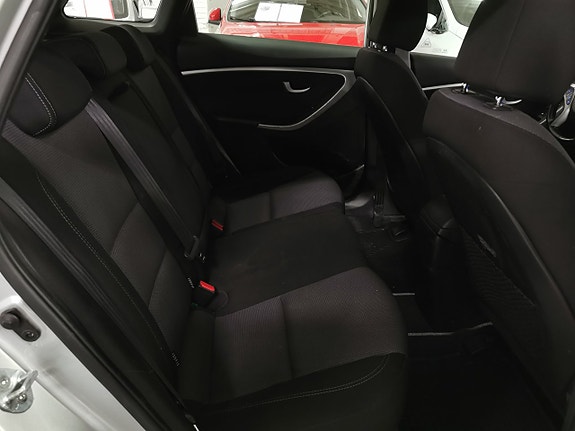 Hyundai i30 11 of 20