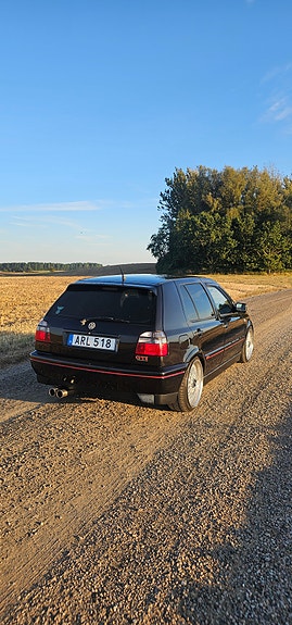 Volkswagen Golf III 6 of 8